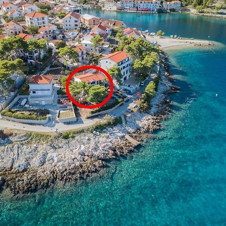 Apartments By The Sea Stomorska, Solta - 5190 Bagian luar foto